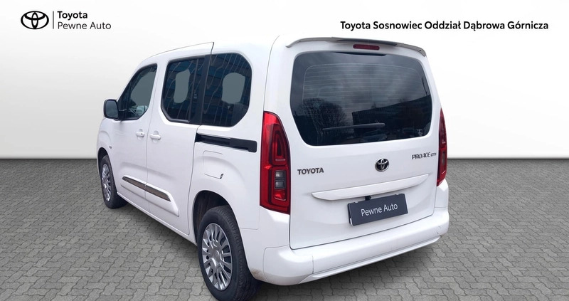 Toyota Proace City Verso cena 69900 przebieg: 126000, rok produkcji 2021 z Krzyż Wielkopolski małe 154